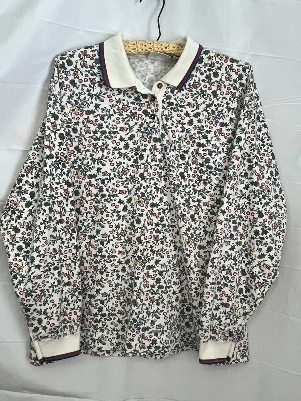 Vintage Levi's Travelers Cotton Long Sleeve Polo Shirt White Floral Large retro